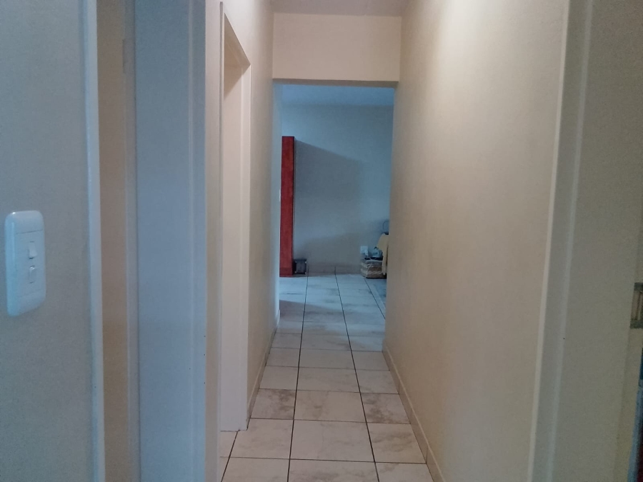 To Let 3 Bedroom Property for Rent in Waterval East North West